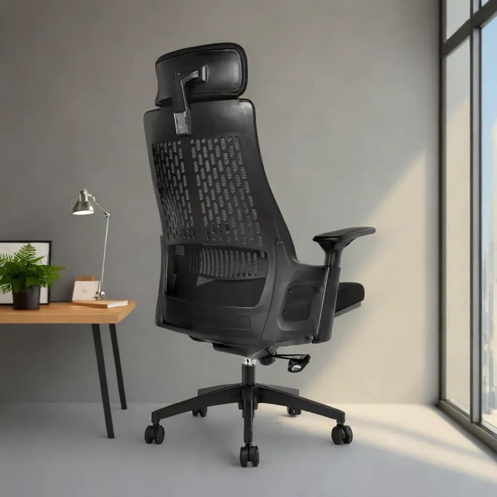 Model 2020 Black